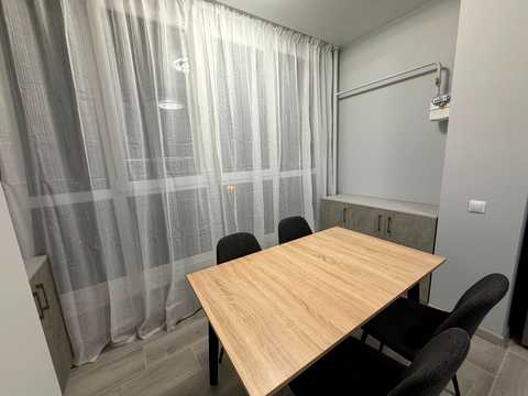 квартира за адресою Миру вул., 12
