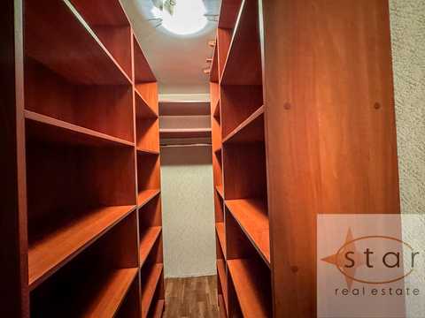 квартира за адресою Незалежності вул., 68