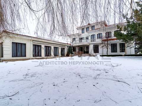 будинок за адресою Лугова вул.
