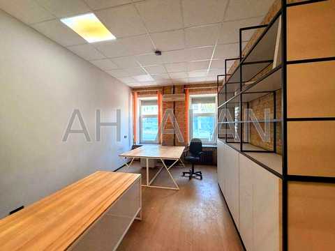 коммерческая по адресу Шота Руставели ул., 40/10