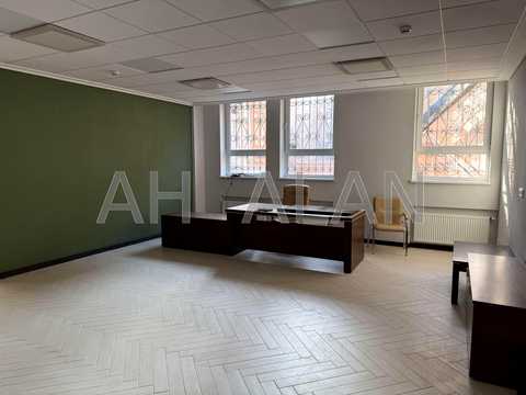 комерційна за адресою Шота Руставелі вул., 44