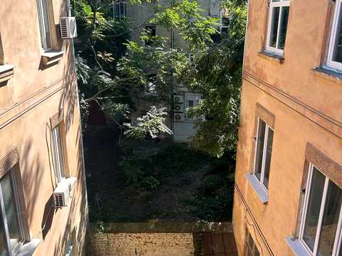квартира за адресою Івана Франка вул., 71
