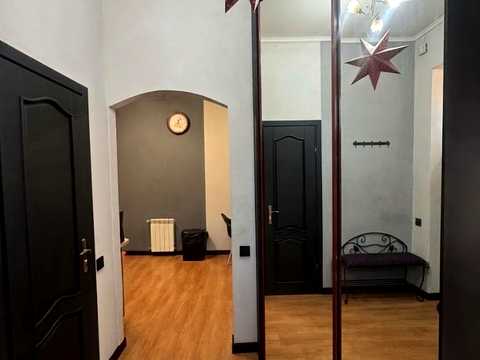 квартира за адресою Івана Франка вул., 71