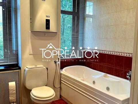 квартира за адресою Глісада Джуса пров. (Трінклера), 5