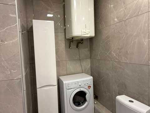 квартира по адресу Драгоманова ул., 2-А