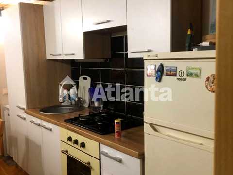 квартира за адресою Зоринська вул., 4