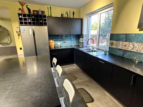 1877746468109222