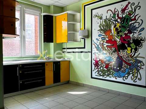 комерційна за адресою Миколаївська вул. (Короленка), 23