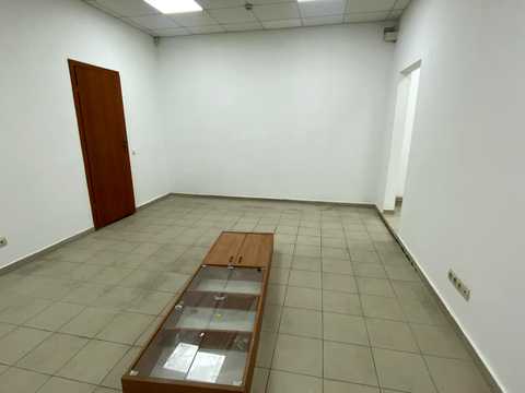 комерційна за адресою Івано-Франківськ, Вулиця, 1