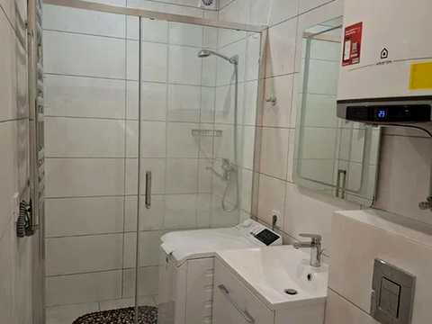 квартира за адресою Салютна вул., 2к17