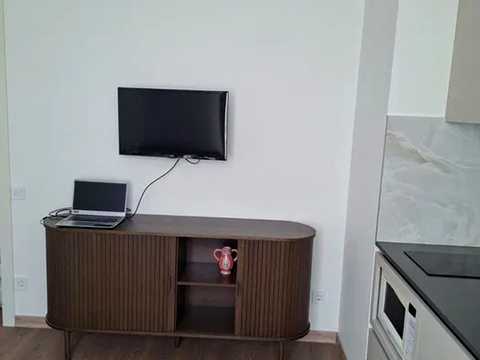 квартира за адресою Салютна вул., 2к17