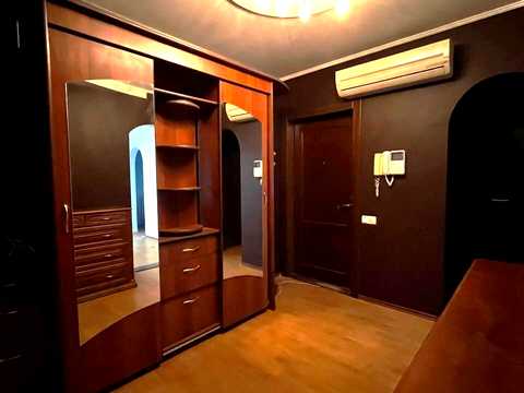 квартира за адресою Лісового вул., 25