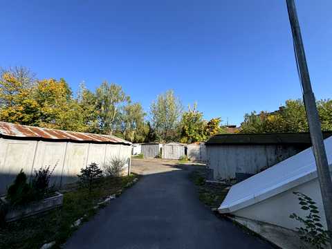 паркоместо по адресу Глебова ул., 2