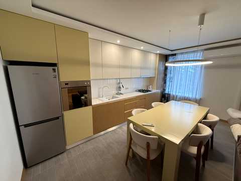 квартира за адресою Соборності вул. (Жовтнева), 50
