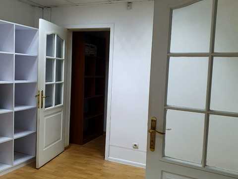 комерційна за адресою Олександра Поля просп. (Кірова), 1/9