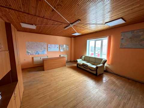 коммерческая по адресу Богдана Хмельницкого ул., 3