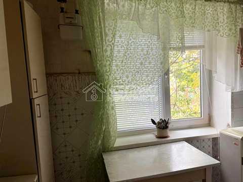 квартира по адресу пгт. Кегичевка, Калинова, 7