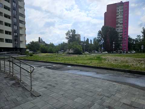 1877751159316553