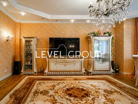 квартира за адресою Коперника вул., 11