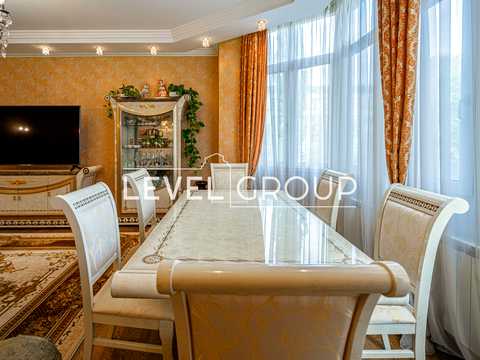 квартира за адресою Коперника вул., 11