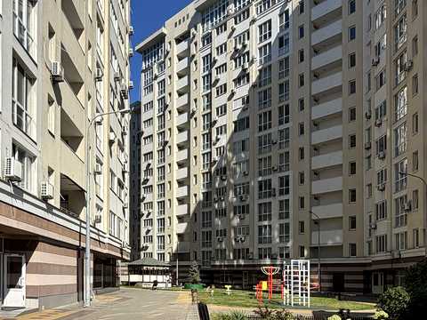 квартира за адресою Олександрівська вул., 1