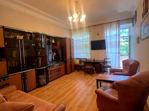 квартира по адресу Высокий пер., 4