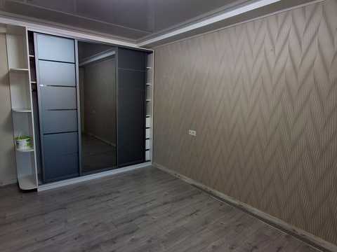 квартира по адресу Захисників України ул., 5