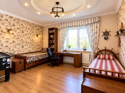 будинок за адресою Свято-Покровська вул. (Леніна)