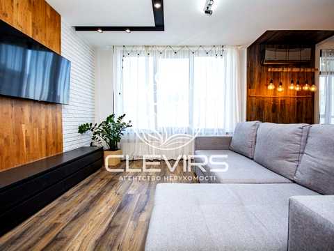 квартира за адресою Олени Пчілки вул., 8