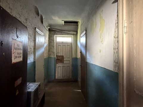 комерційна за адресою Височана вулиця, 1
