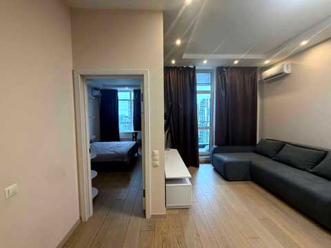 квартира за адресою Джона Маккейна вул. (Івана Кудрі), 7