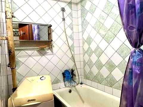 квартира за адресою Бучми вул. (Командарма Уборевича), 18