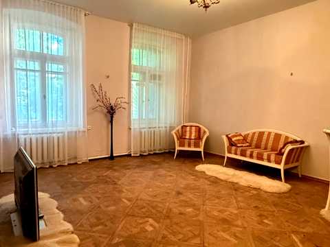 квартира за адресою Артилерійська вул., 2/1