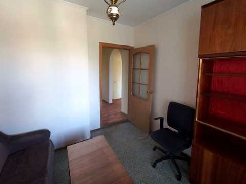 квартира по адресу Степана Бандери ул., 8