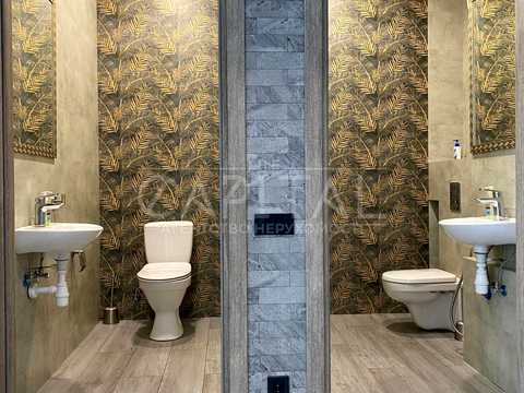 комерційна за адресою Велика Васильківська вул. (Червоноармійська), 72-А