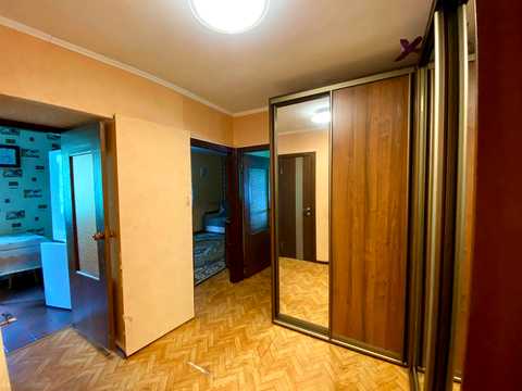 квартира за адресою Зарічанська вул., 6/3