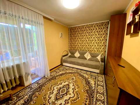 квартира за адресою Зарічанська вул., 6/3