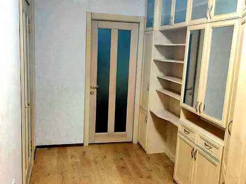 квартира за адресою Професора Отамановського вул. (Коломенська), 25