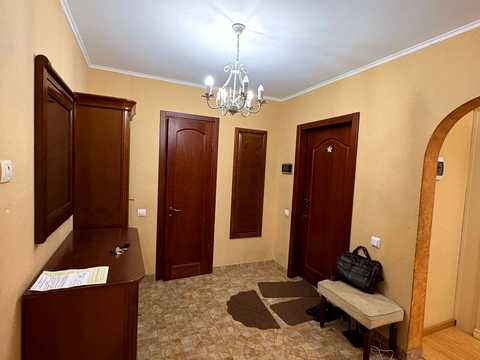 квартира по адресу Урловская ул., 15