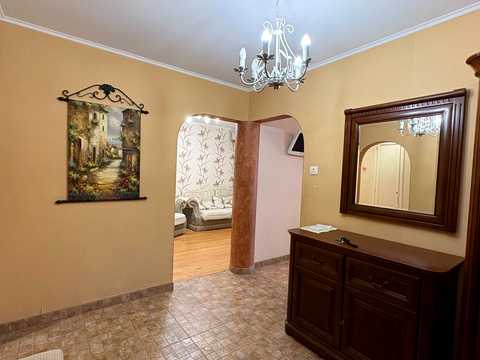 квартира по адресу Урловская ул., 15