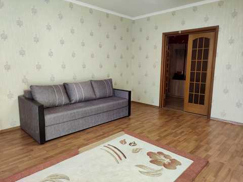 квартира за адресою Зодчих вул., 20