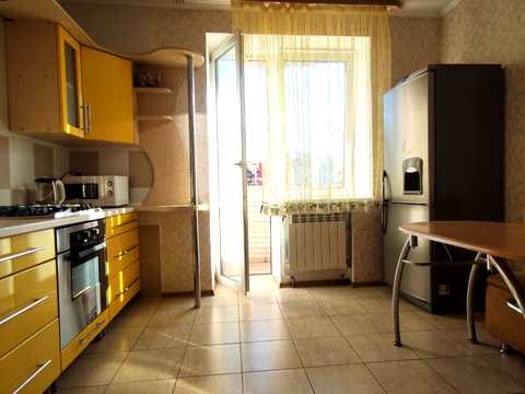 квартира за адресою Зодчих вул., 20