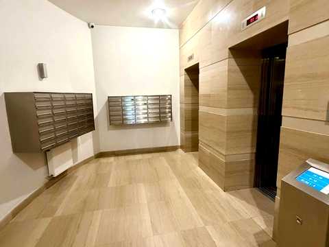 квартира за адресою Королеви Єлизавети ІІ вул. (Глинки), 2