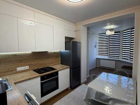 квартира за адресою Корольова вул., 2