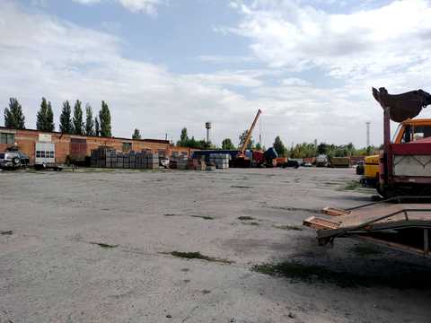 комерційна за адресою Сергія Зулінського вул. (Тарногродського), 44