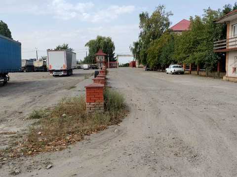 комерційна за адресою Сергія Зулінського вул. (Тарногродського), 44