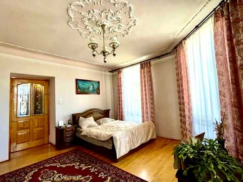 квартира за адресою Юрія Федьковича вул., 38