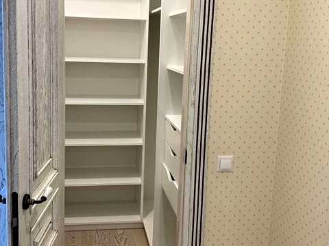 квартира за адресою Дніпровська набережна вул., 11