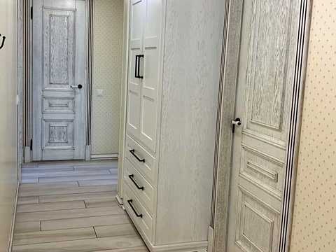 квартира за адресою Дніпровська набережна вул., 11