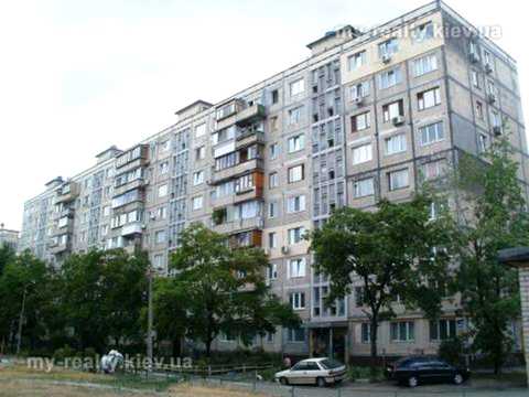 квартира за адресою Дніпровська набережна вул., 11